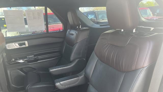 2022 Ford Explorer Platinum