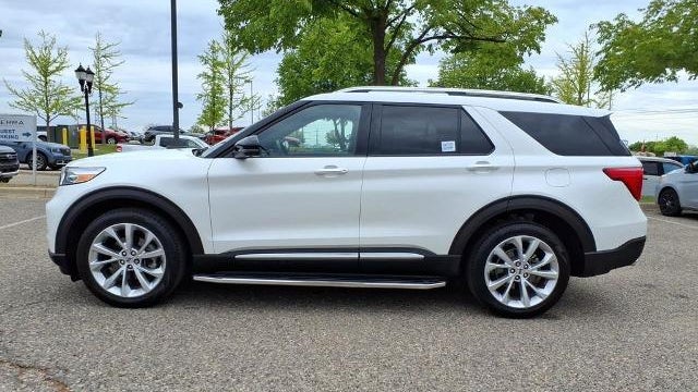 2023 Ford Explorer Platinum