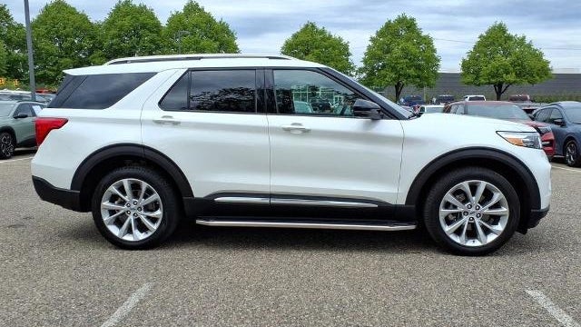 2023 Ford Explorer Platinum