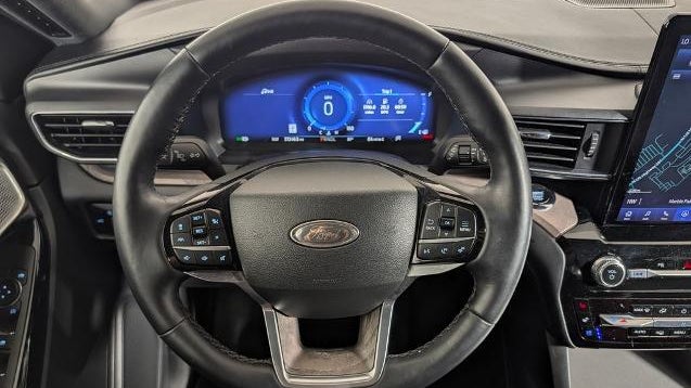 2023 Ford Explorer Platinum