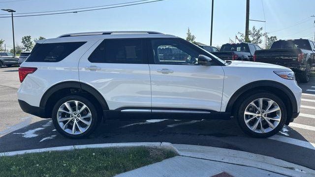 2023 Ford Explorer Platinum