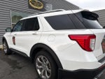 2020 Explorer Thumbnail 5
