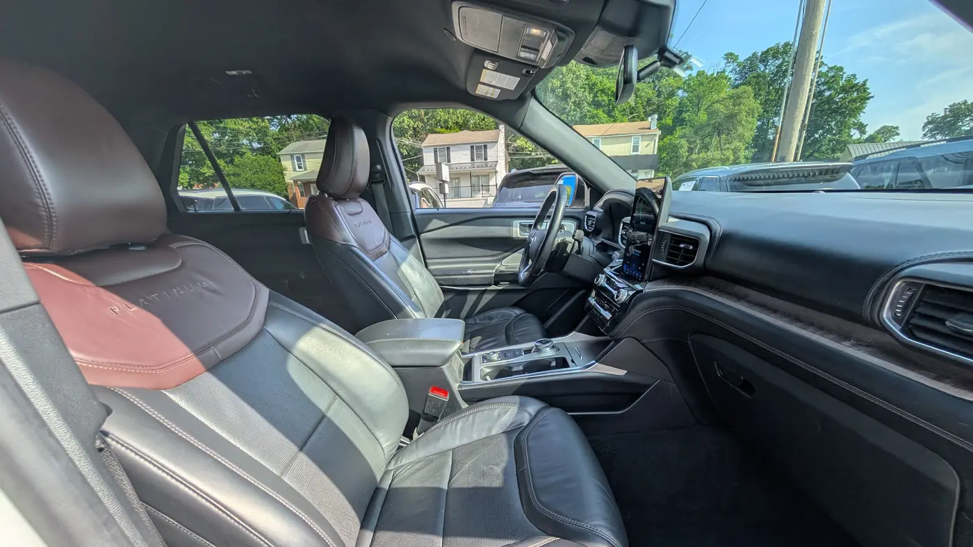 2021 Ford Explorer Platinum