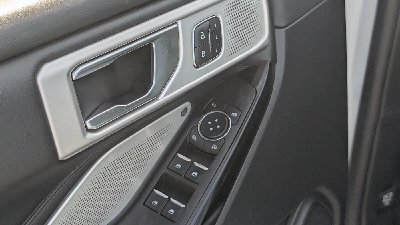 2021 Ford Explorer Platinum