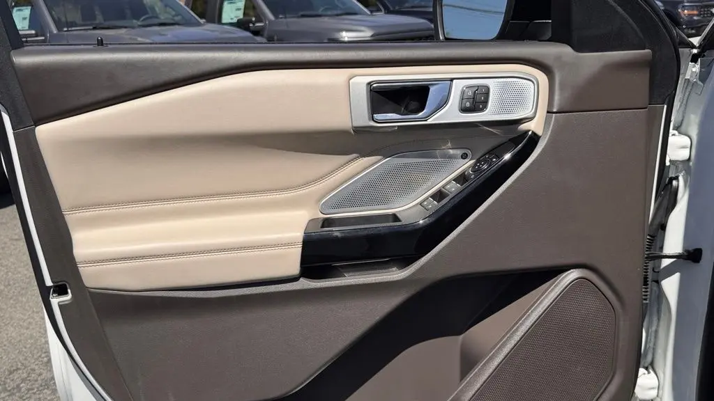 2021 Ford Explorer Platinum