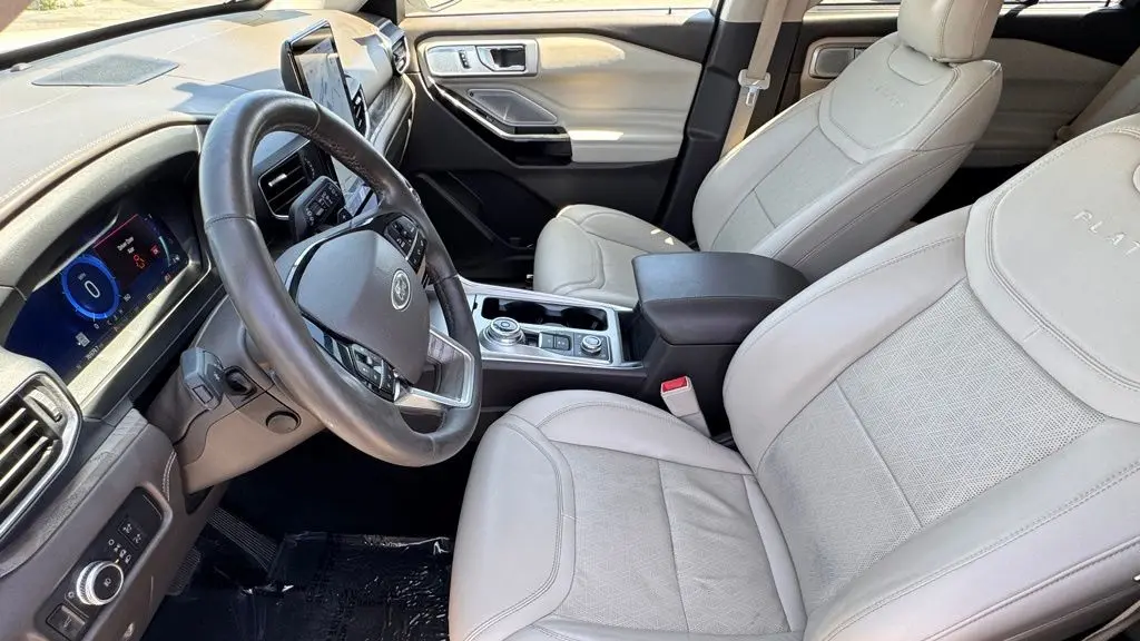 2021 Ford Explorer Platinum