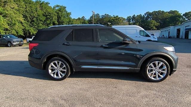 2022 Ford Explorer Platinum