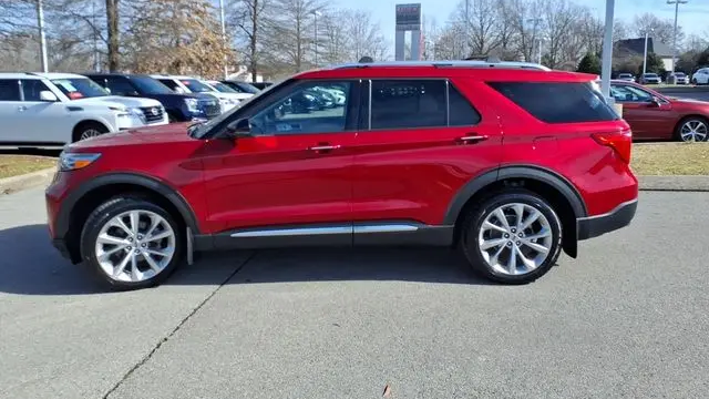 2022 Ford Explorer Platinum