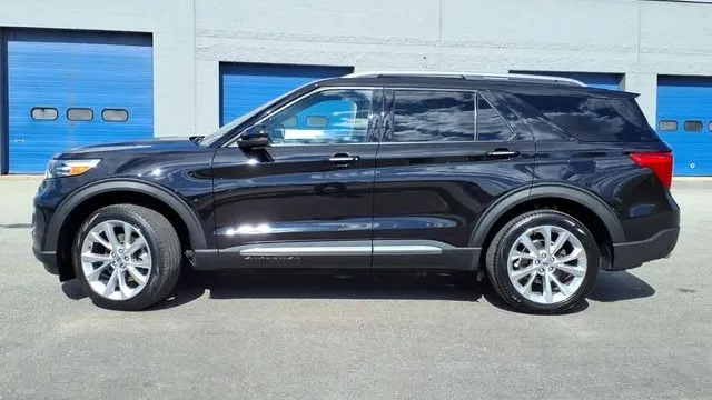 2023 Ford Explorer Platinum