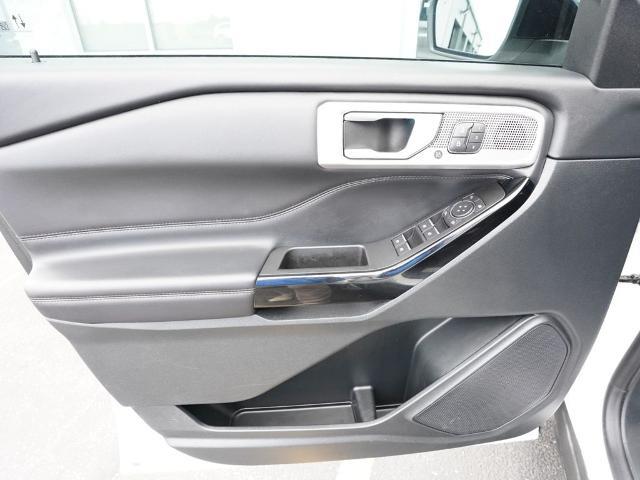 2021 Ford Explorer - $27,350
