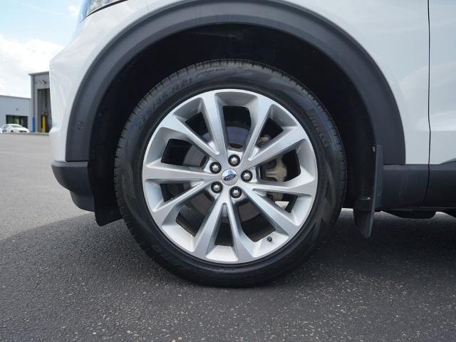 2021 Ford Explorer - $27,350