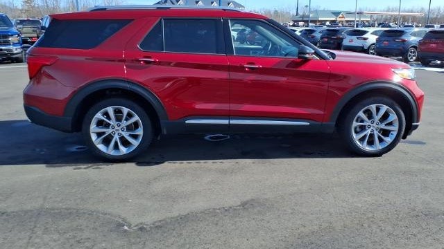 2022 Ford Explorer Platinum