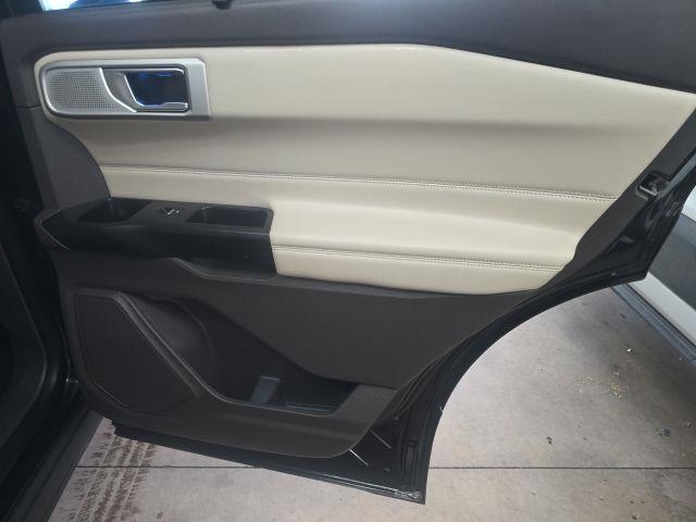 2020 Ford Explorer - $25,400