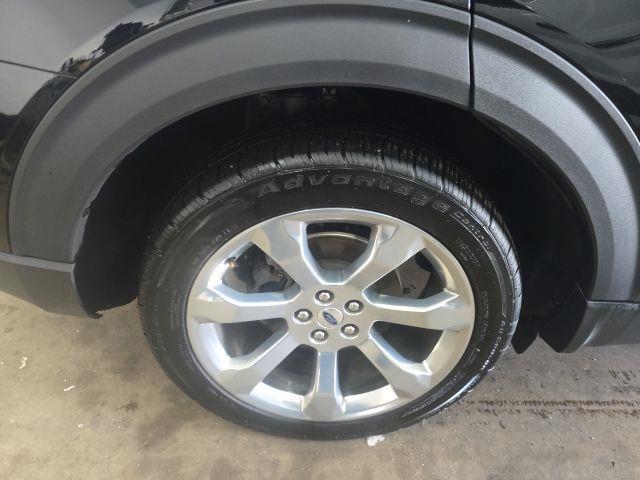 2020 Ford Explorer - $25,400