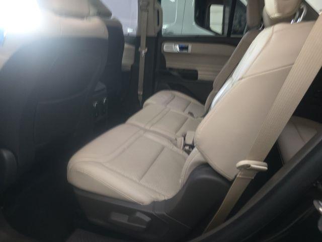 2020 Ford Explorer - $25,400