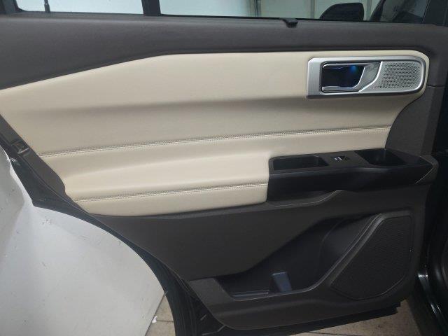 2020 Ford Explorer - $25,400