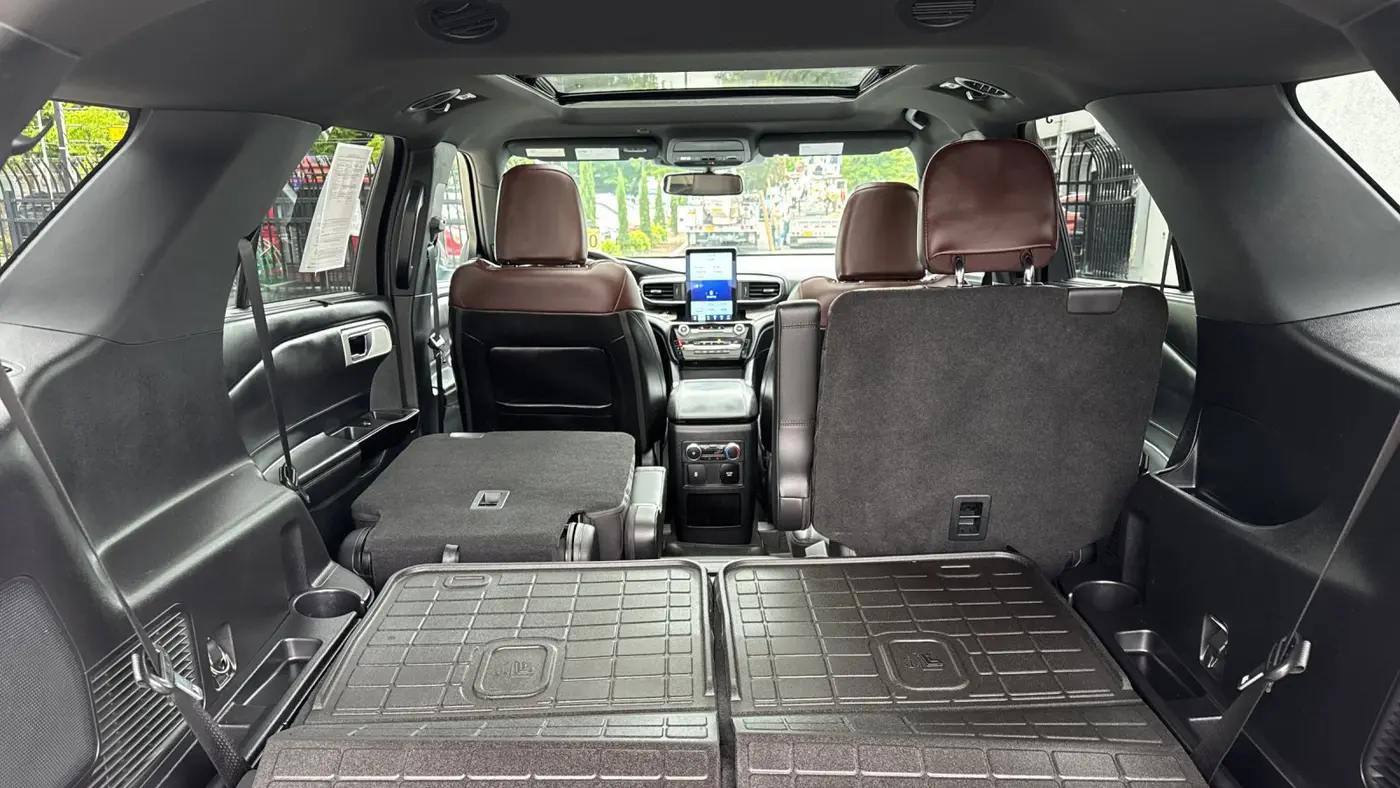2021 Ford Explorer Platinum