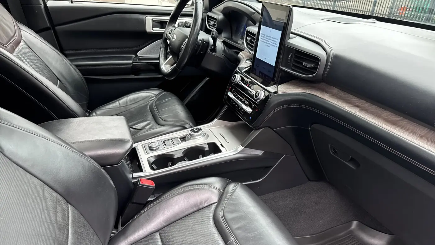 2021 Ford Explorer Platinum
