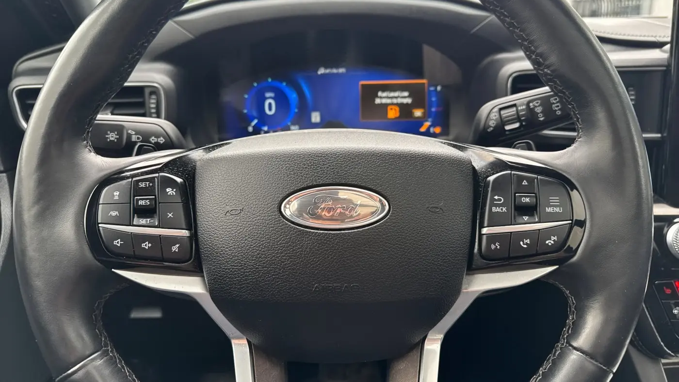 2021 Ford Explorer Platinum