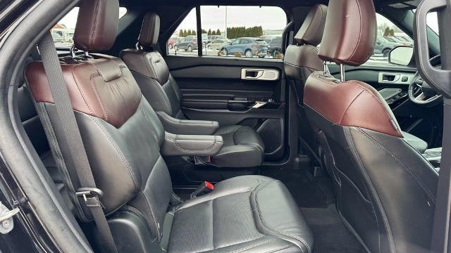 2022 Ford Explorer Platinum
