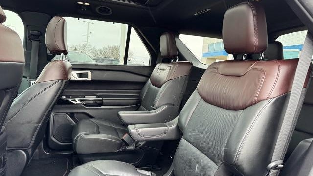 2022 Ford Explorer Platinum