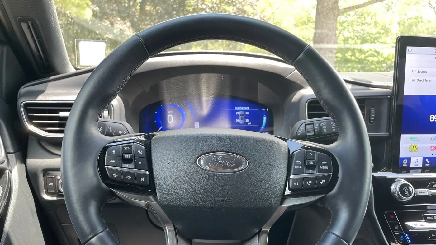 2023 Ford Explorer Platinum