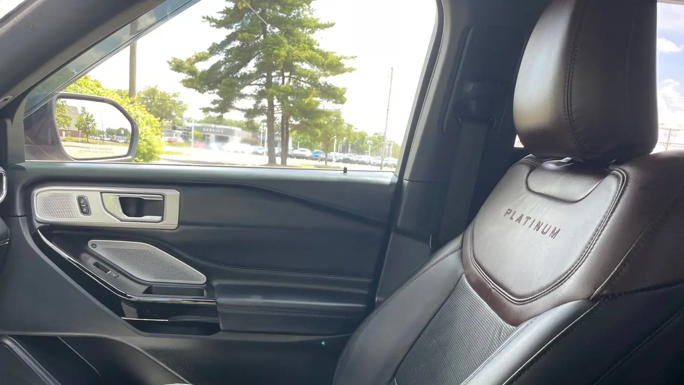 2023 Ford Explorer Platinum