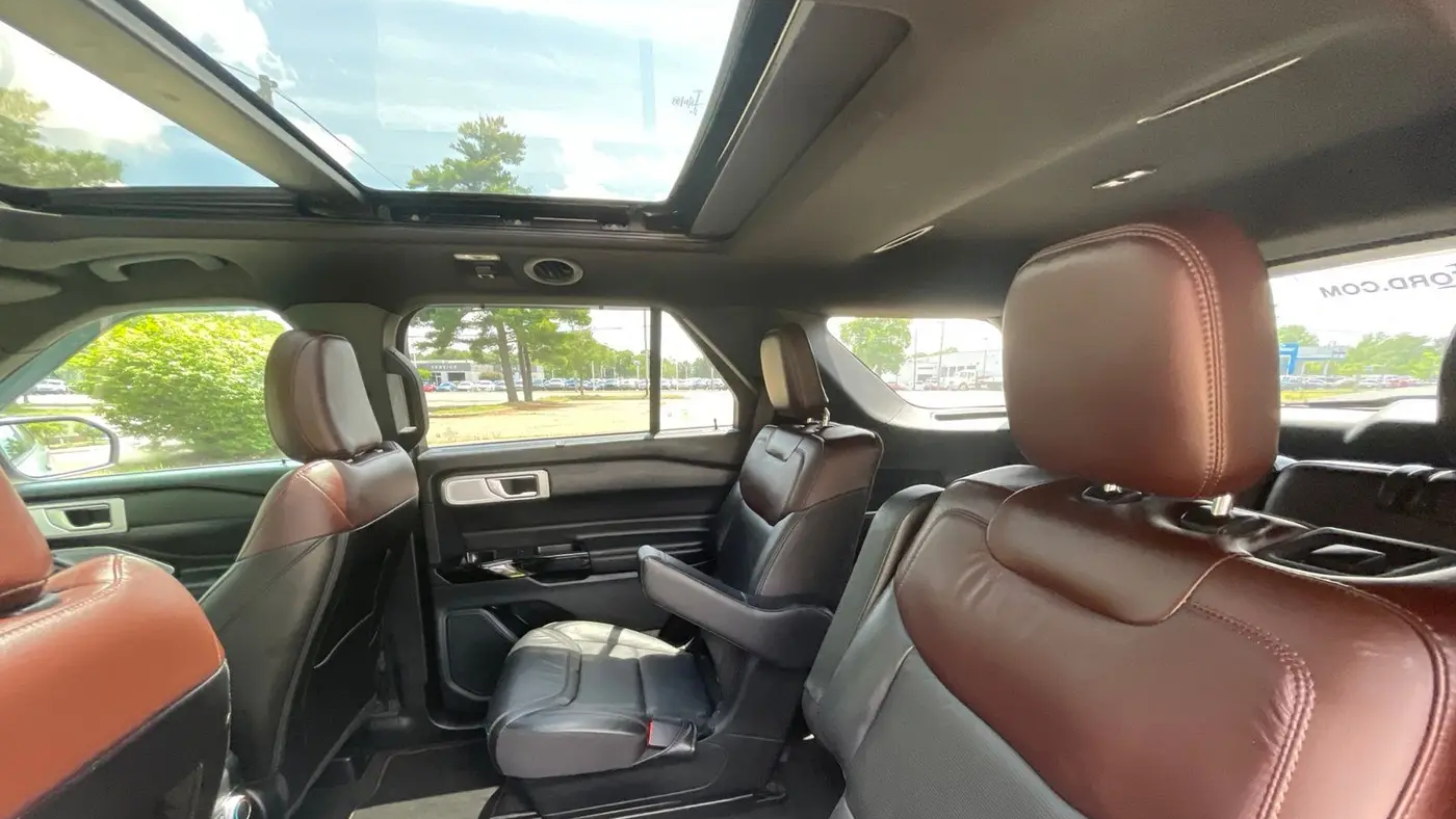 2023 Ford Explorer Platinum
