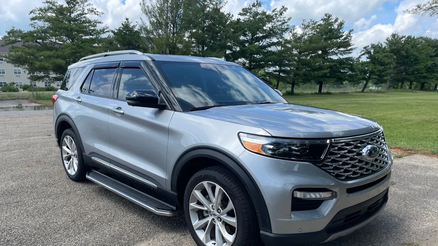 2023 Ford Explorer Platinum