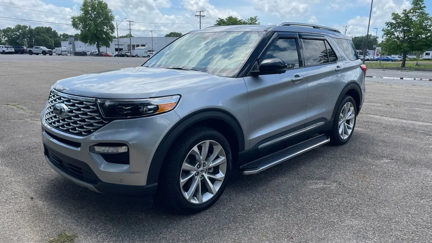 2023 Ford Explorer Platinum