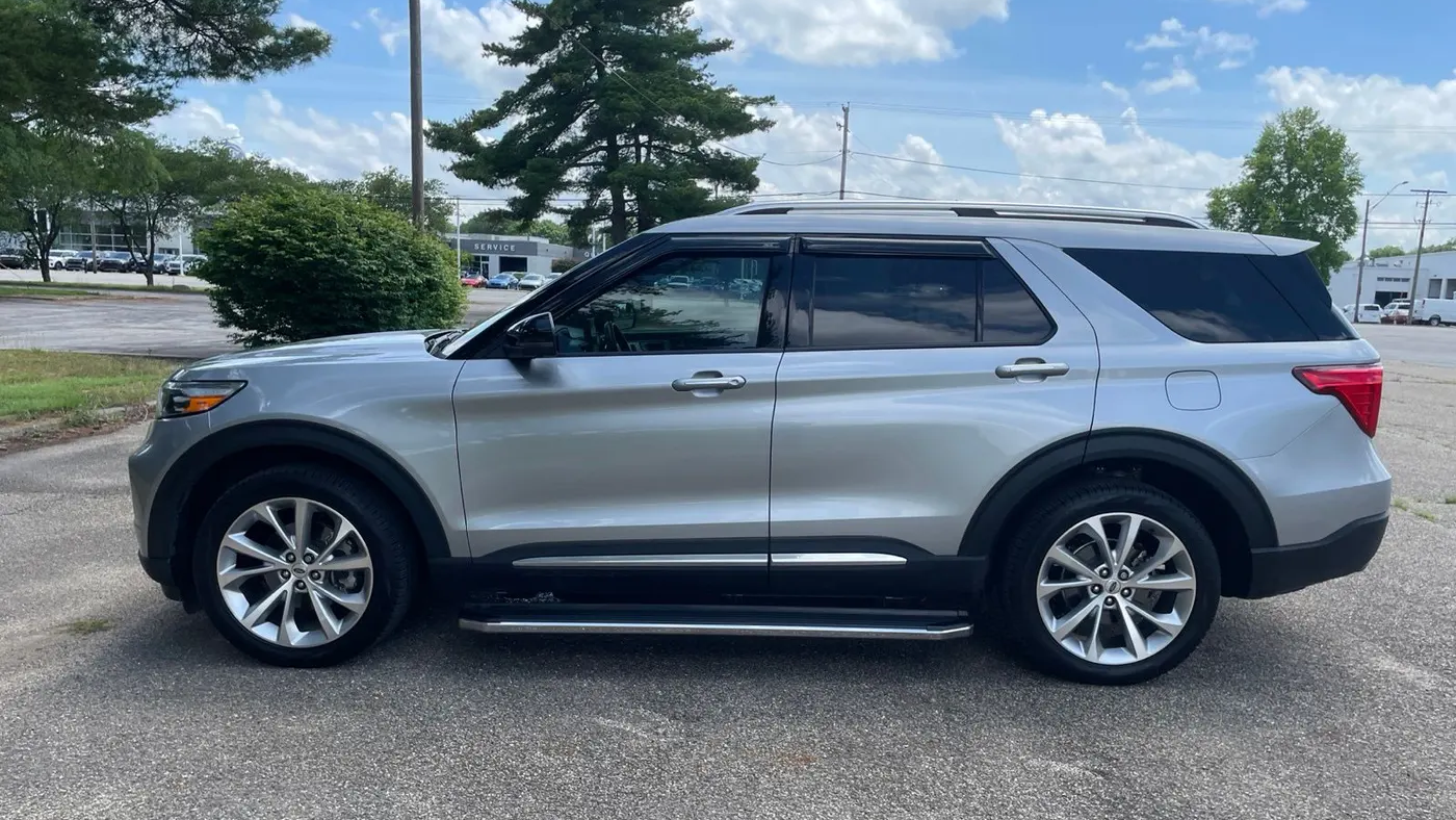 2023 Ford Explorer Platinum