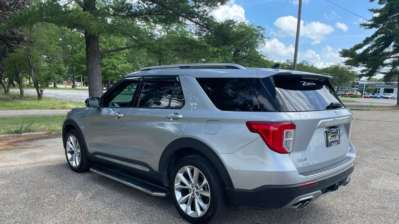 2023 Ford Explorer Platinum