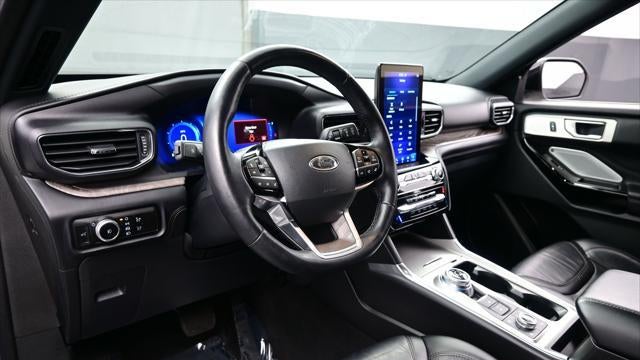 2023 Ford Explorer Platinum