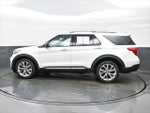 2023 Explorer Thumbnail 3