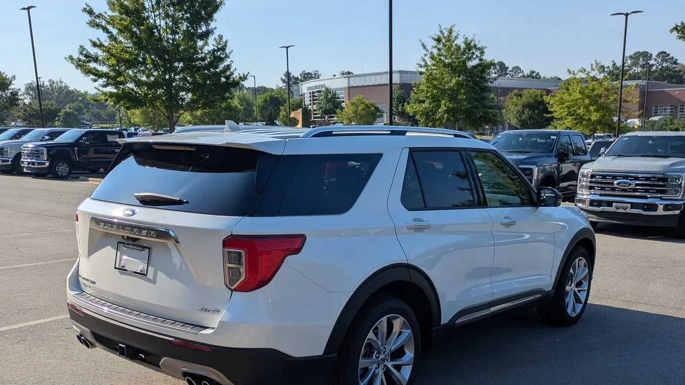 2023 Ford Explorer Platinum