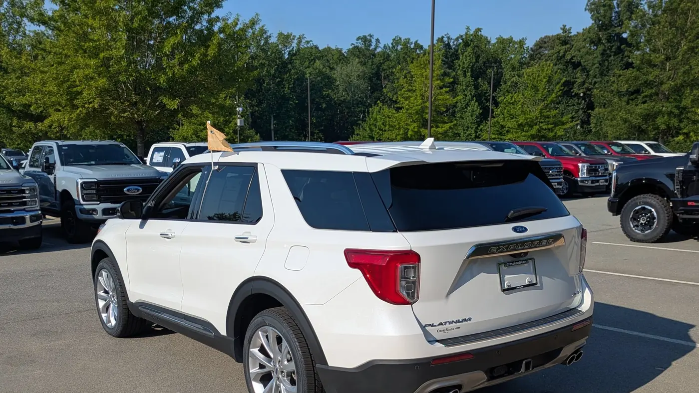 2023 Ford Explorer Platinum