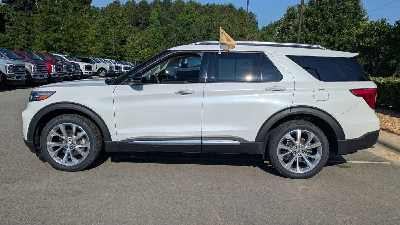 2023 Ford Explorer Platinum