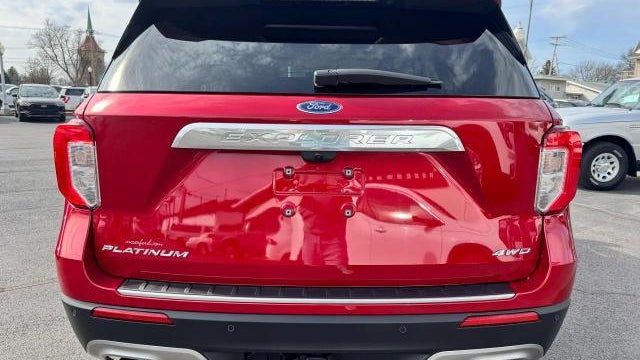 2023 Ford Explorer Platinum