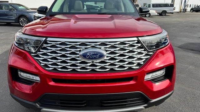 2023 Ford Explorer Platinum