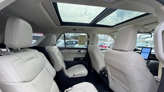 2023 Ford Explorer Platinum