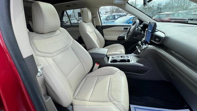 2023 Ford Explorer Platinum