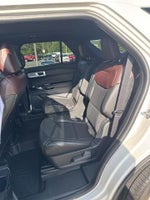 2023 Explorer Thumbnail 10