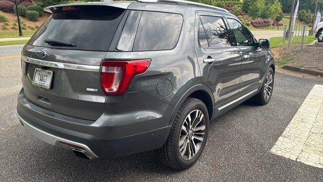 2017 Ford Explorer Platinum