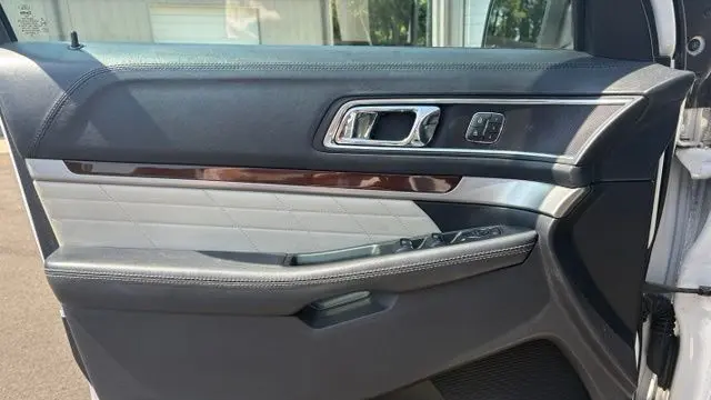 2019 Ford Explorer Platinum