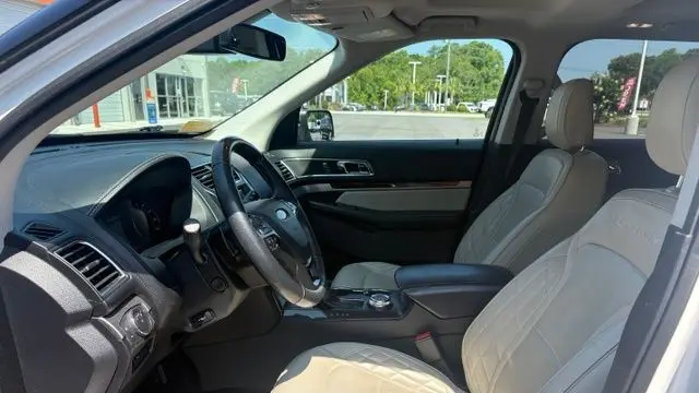 2019 Ford Explorer Platinum