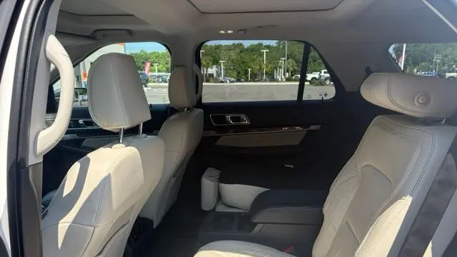 2019 Ford Explorer Platinum