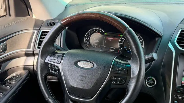 2016 Ford Explorer Platinum