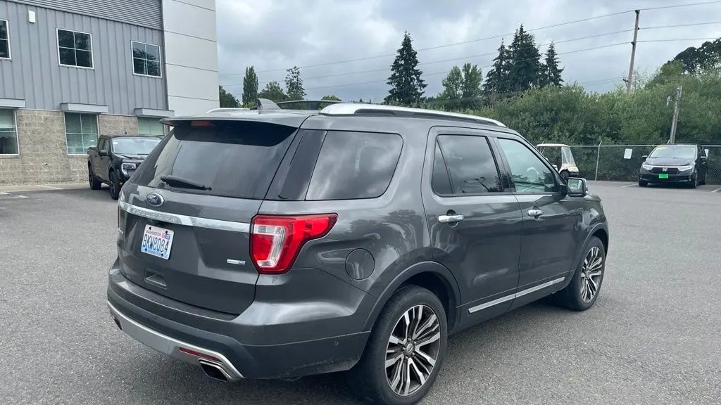 2016 Ford Explorer Platinum