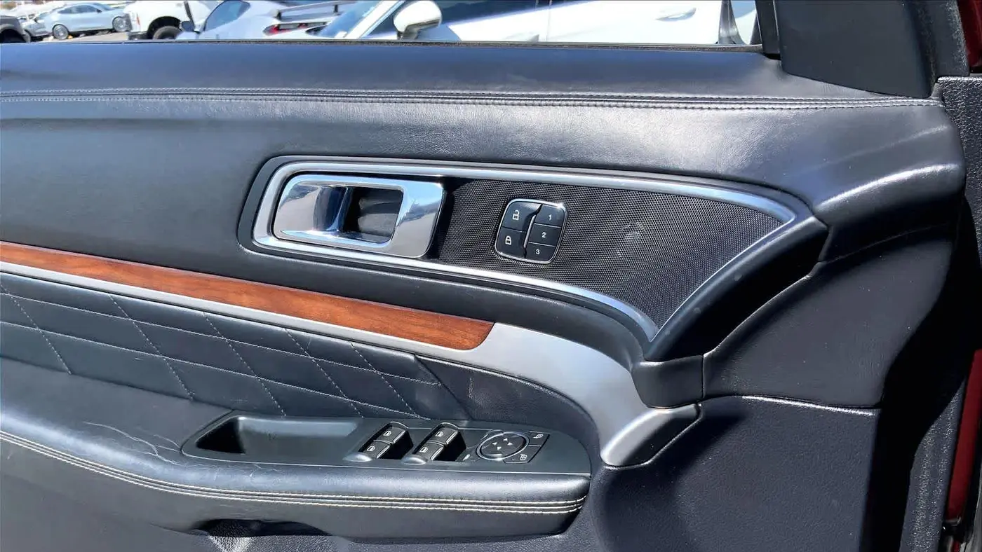 2018 Ford Explorer Platinum