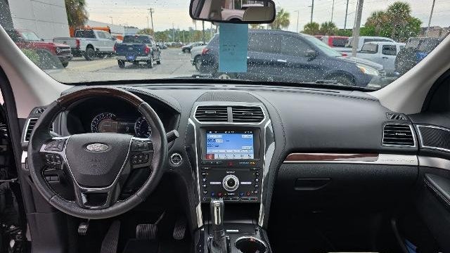 2019 Ford Explorer Platinum
